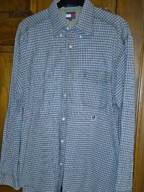Mens Medium Button-up Shirt